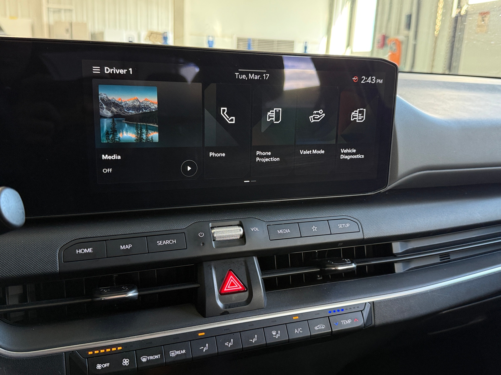 Thumbnail: 2025 Kia K4 - 4