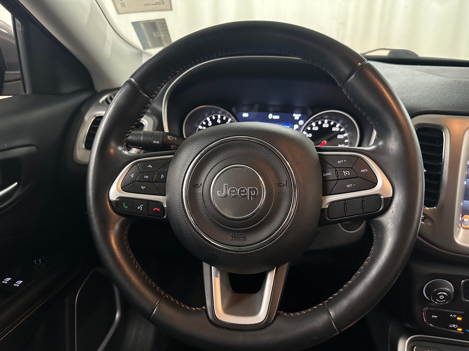 Thumbnail: 2019 Jeep Compass - 5