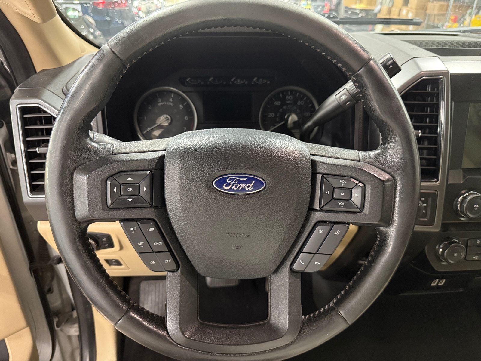 Thumbnail: 2019 Ford Econoline - 5