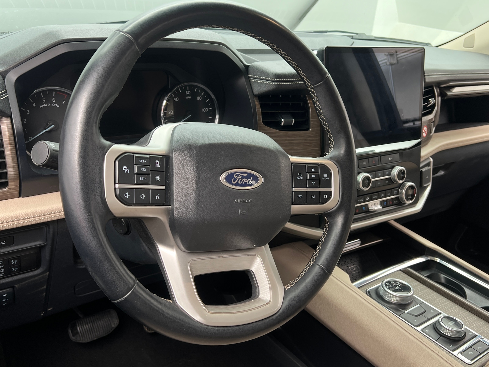 Thumbnail: 2024 Ford Expedition MAX - 4