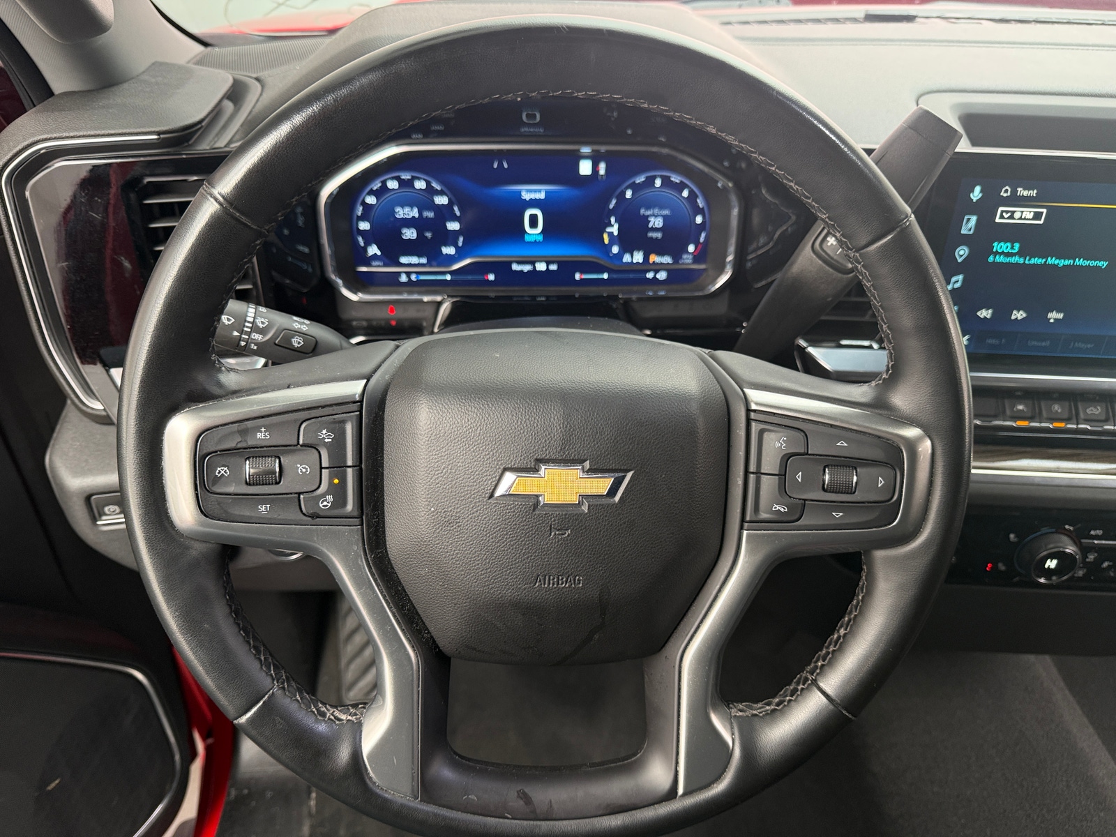 Thumbnail: 2023 Chevrolet Silverado 1500 - 5