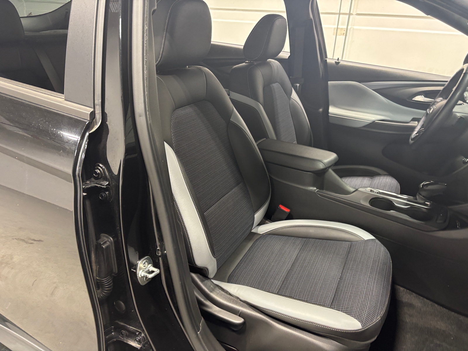 Thumbnail: 2024 Buick Envista - 2