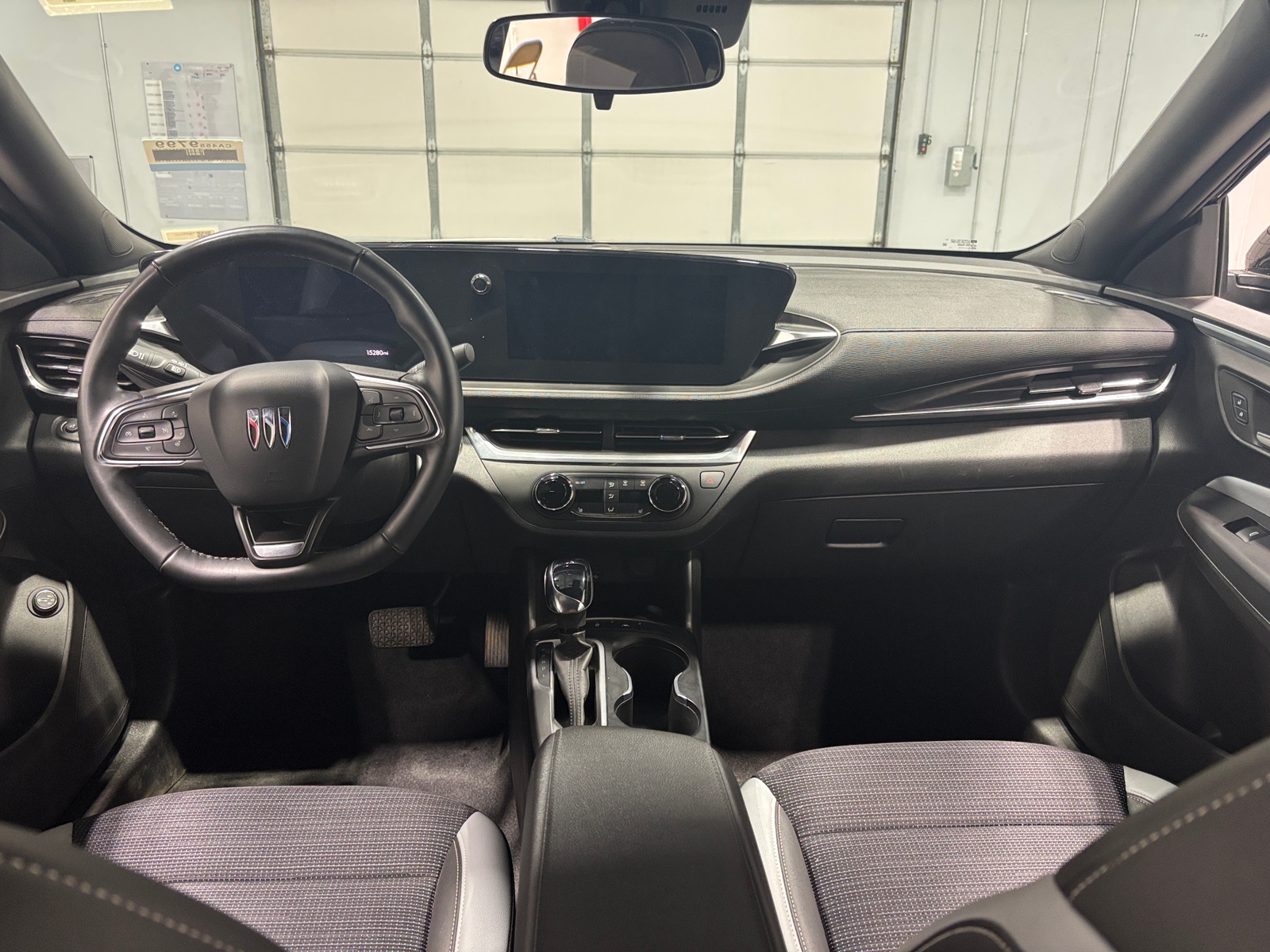 Thumbnail: 2024 Buick Envista - 3