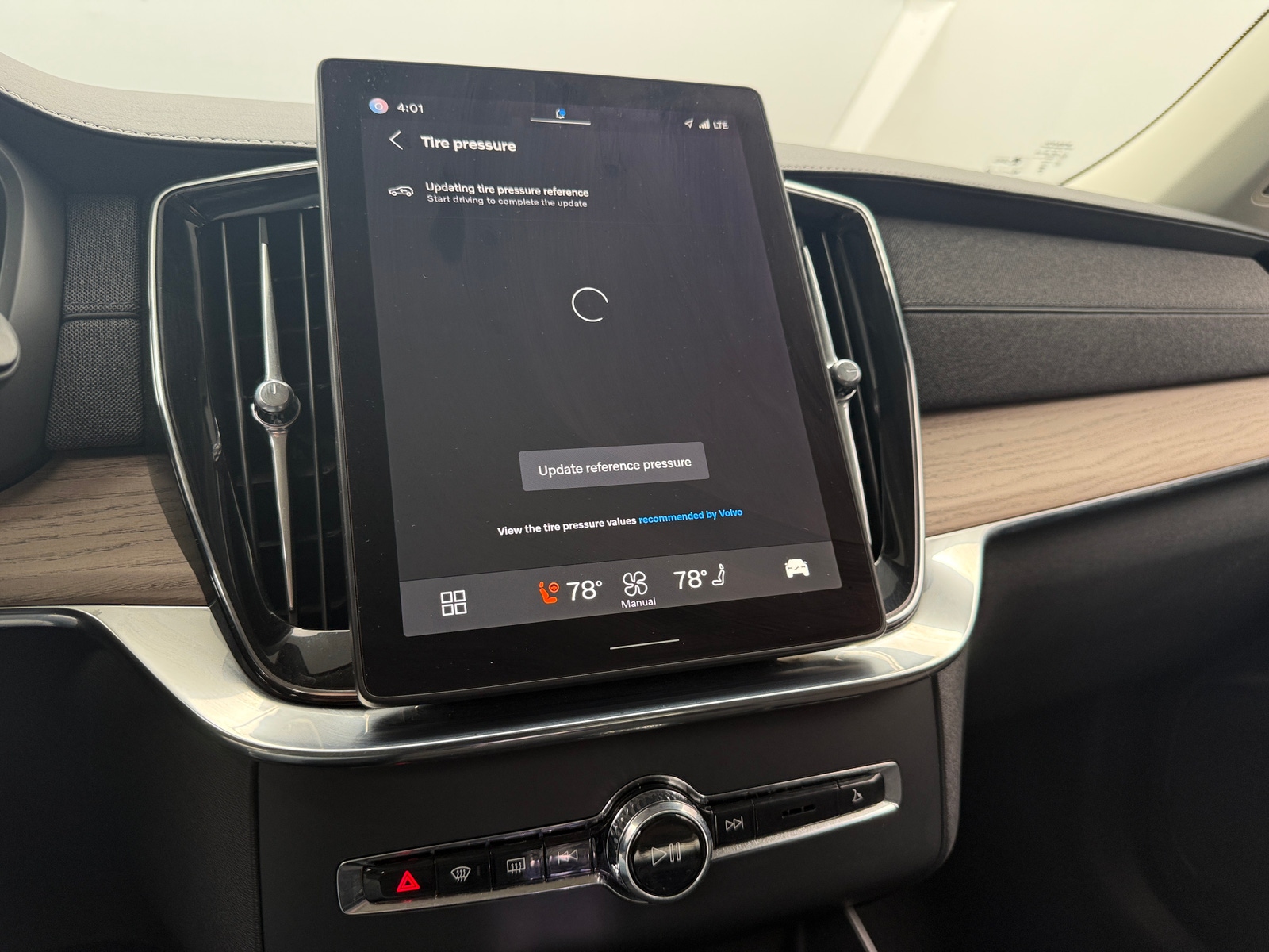 Thumbnail: 2025 Volvo XC90 - 3