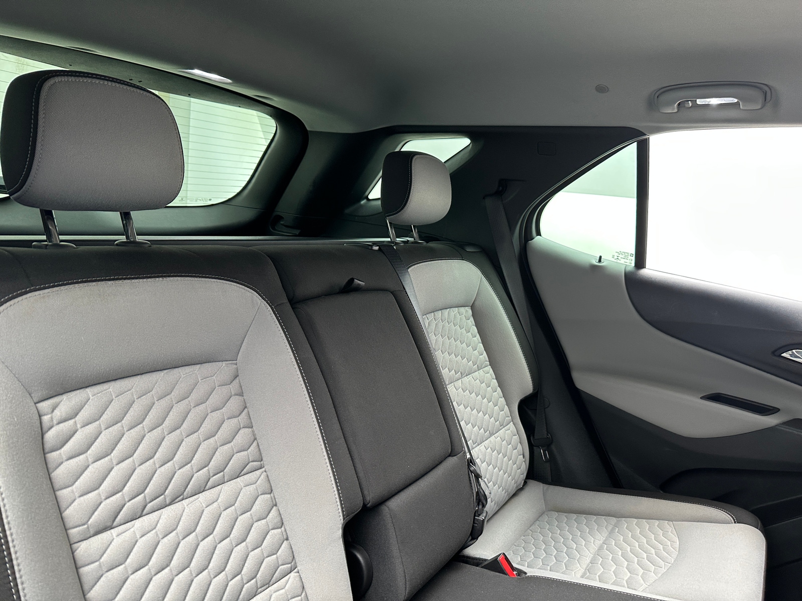 Thumbnail: 2020 Chevrolet Equinox - 6