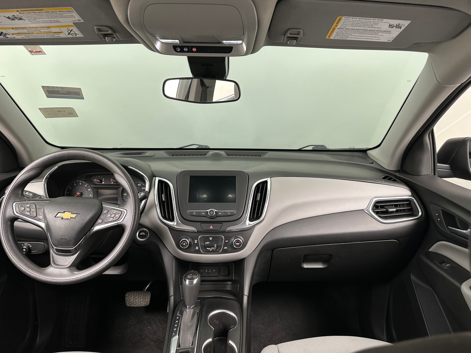 Thumbnail: 2020 Chevrolet Equinox - 3