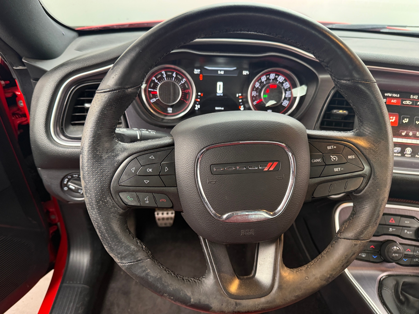 Thumbnail: 2016 Dodge Challenger - 3