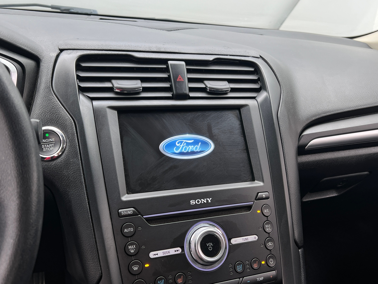 Thumbnail: 2017 Ford Fusion - 3