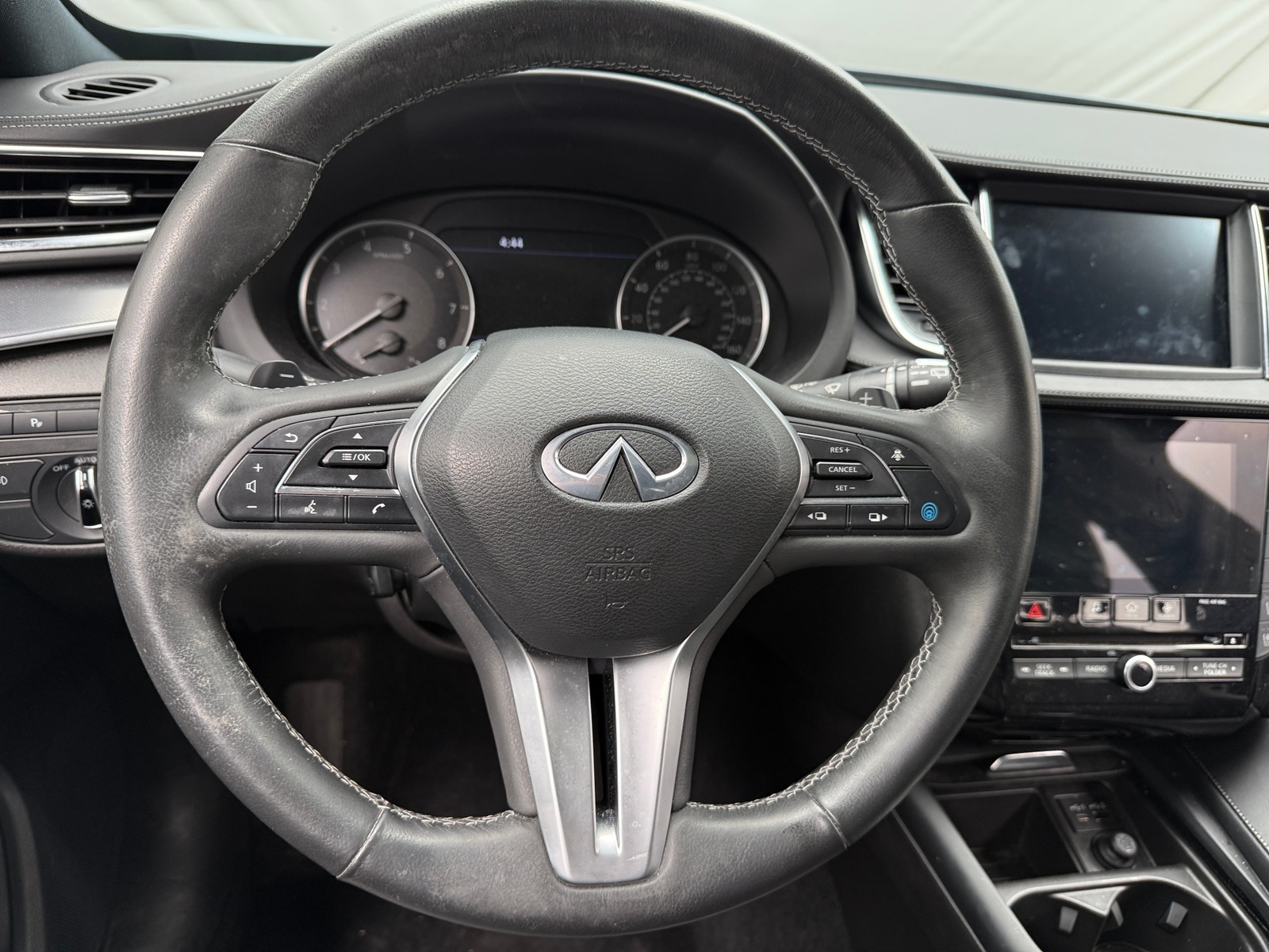 Thumbnail: 2023 INFINITI QX55 - 4