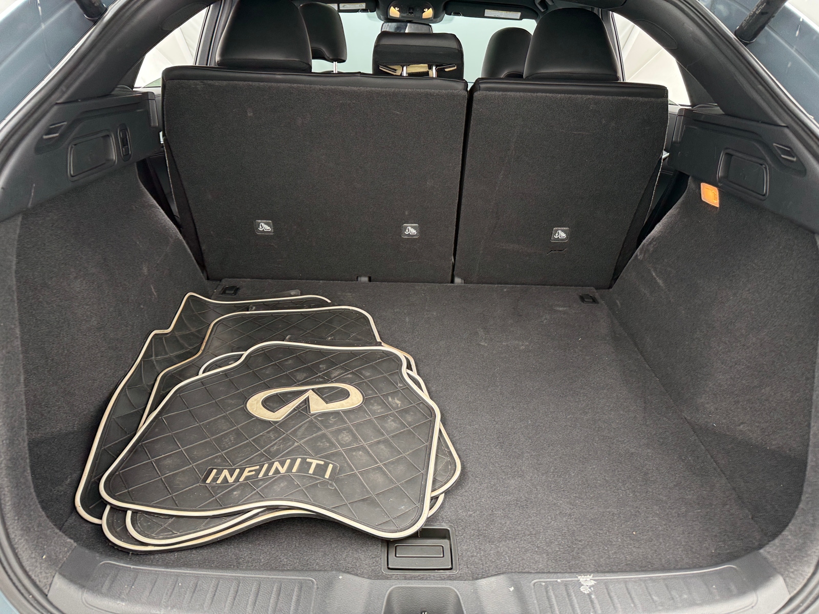 Thumbnail: 2023 INFINITI QX55 - 6