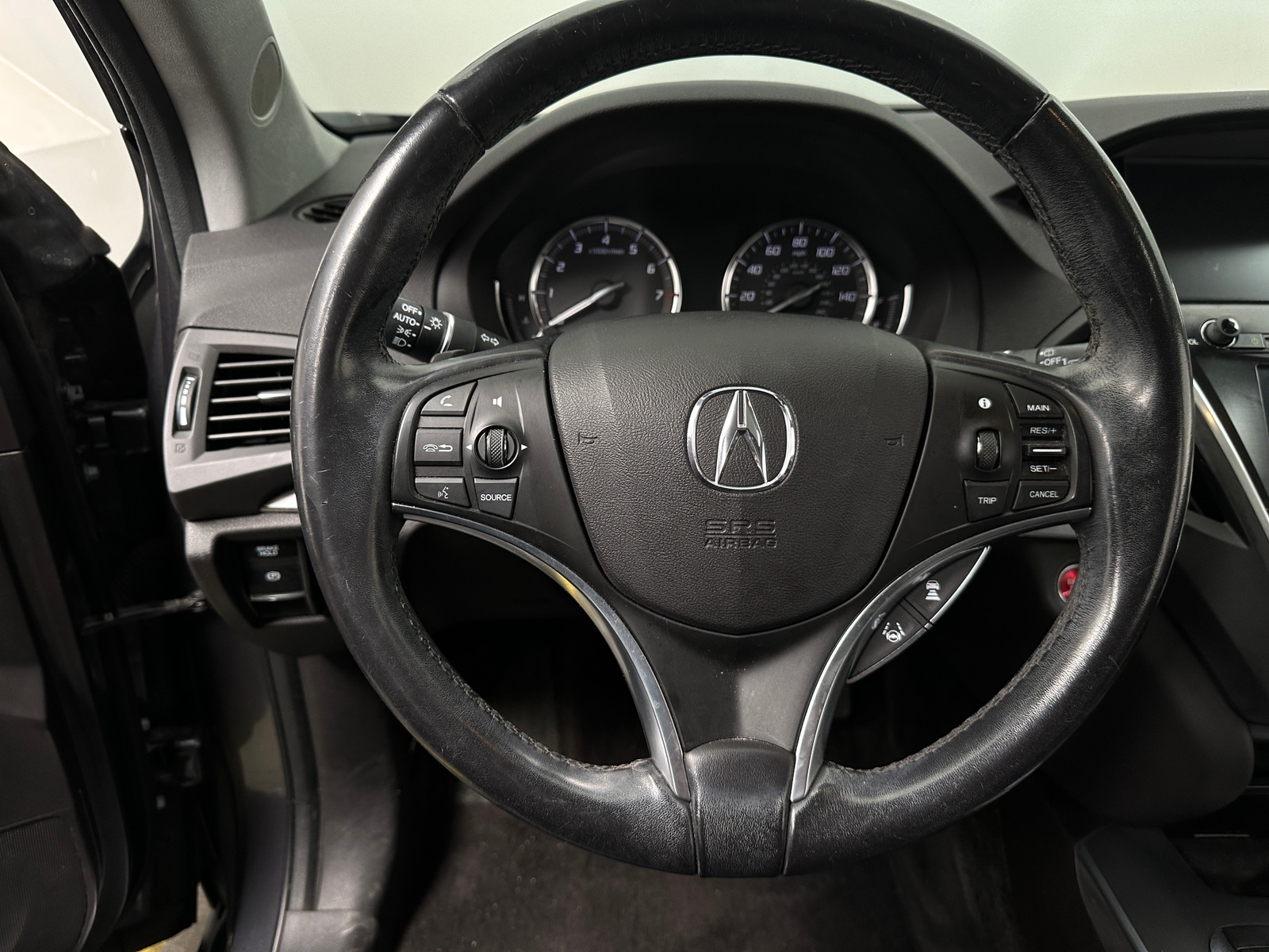 Thumbnail: 2017 Acura MDX - 4