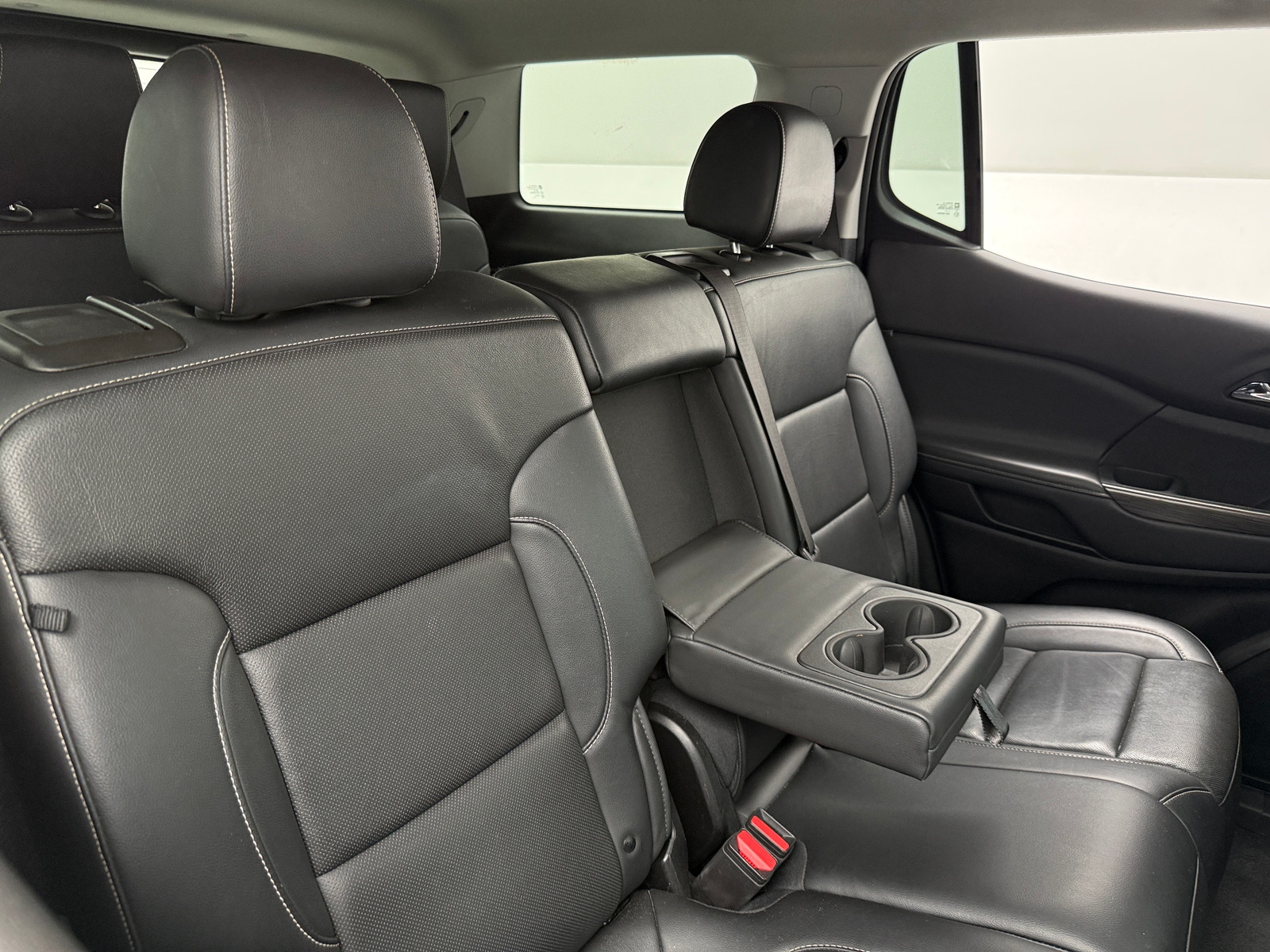 Thumbnail: 2023 GMC Acadia - 5