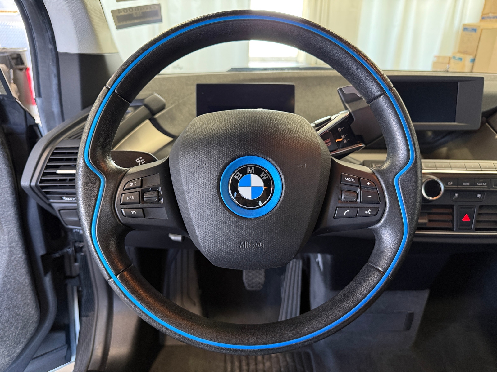Thumbnail: 2019 BMW i3 - 5