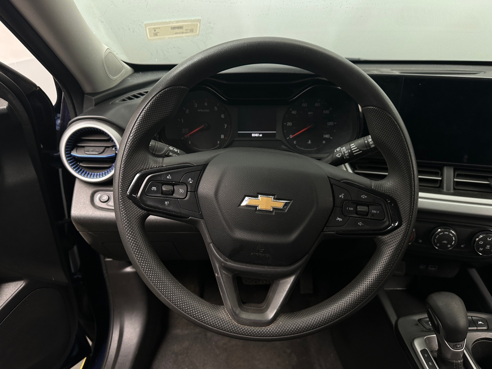 Thumbnail: 2024 Chevrolet Trax - 5