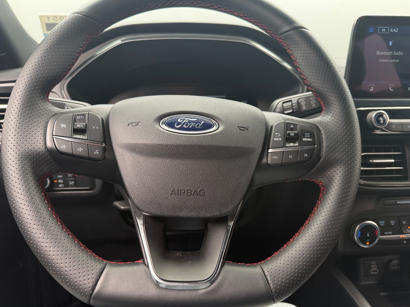 Thumbnail: 2025 Ford Escape - 5