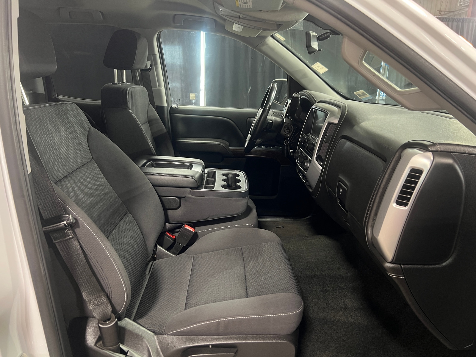 Thumbnail: 2018 GMC Sierra 1500 - 2