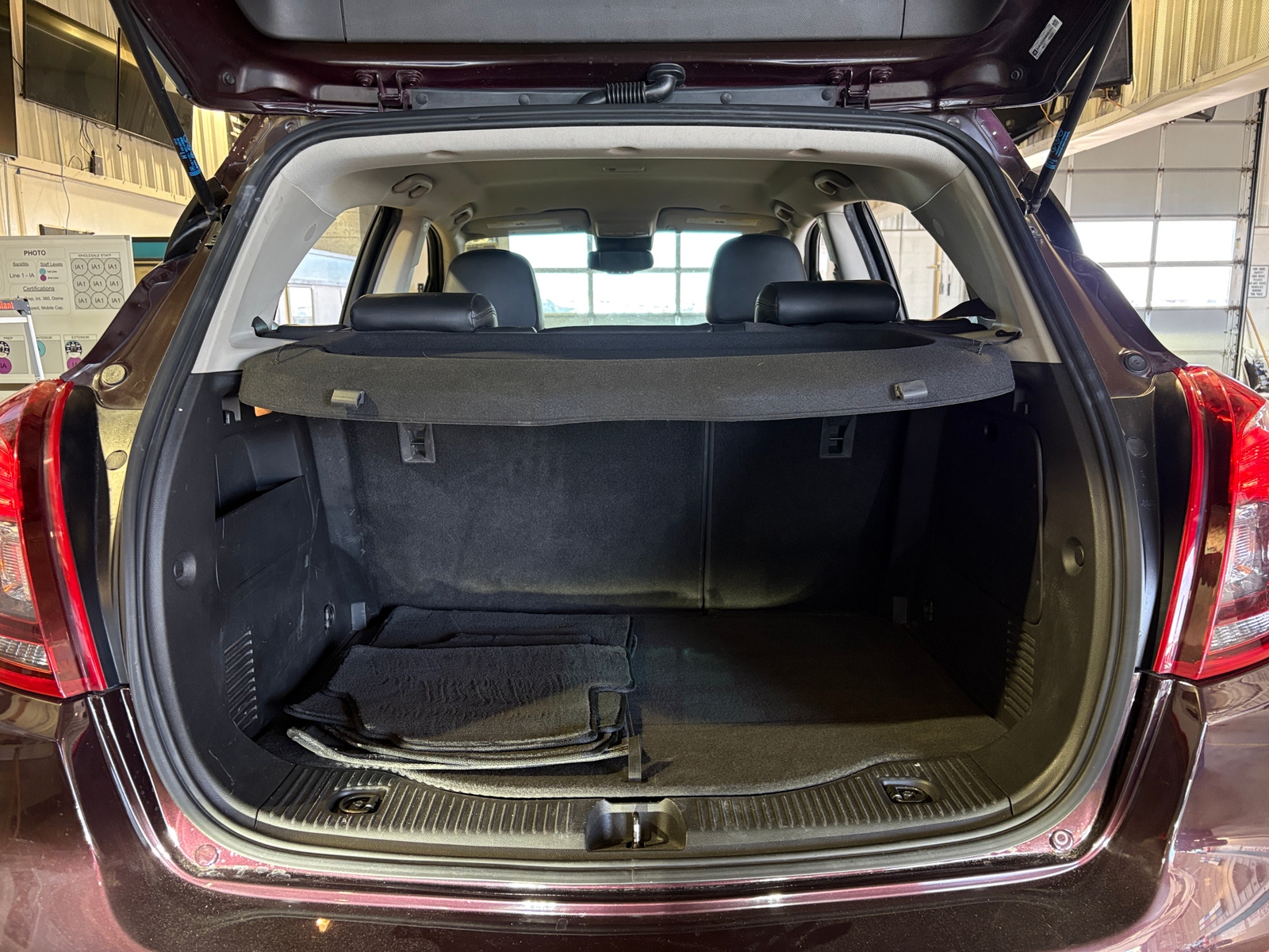 Thumbnail: 2017 Buick Encore - 7