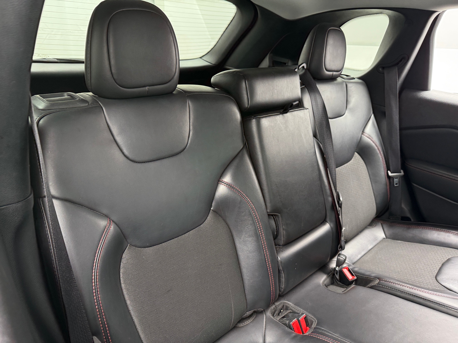 Thumbnail: 2020 Jeep Cherokee - 6