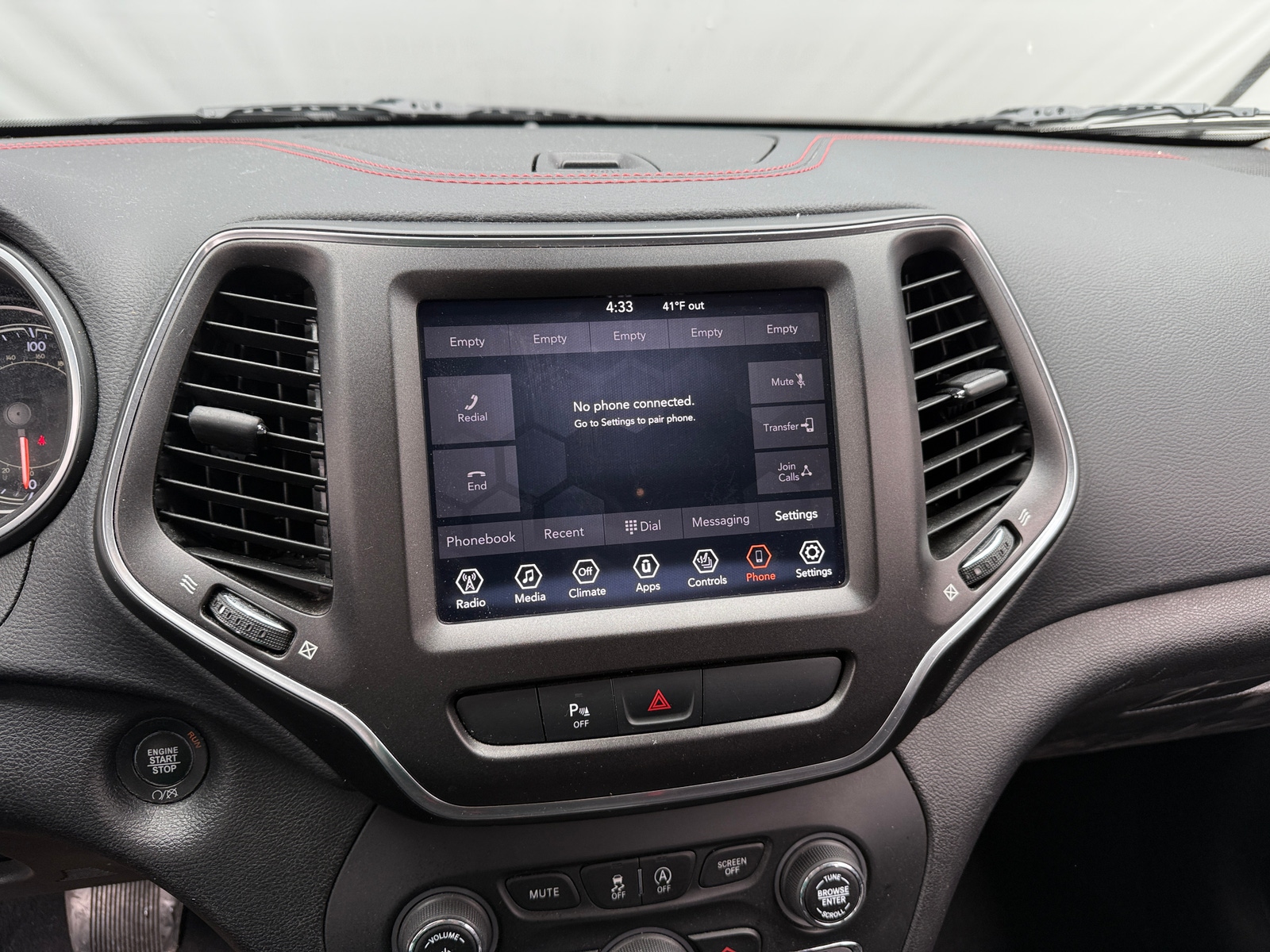 Thumbnail: 2020 Jeep Cherokee - 4