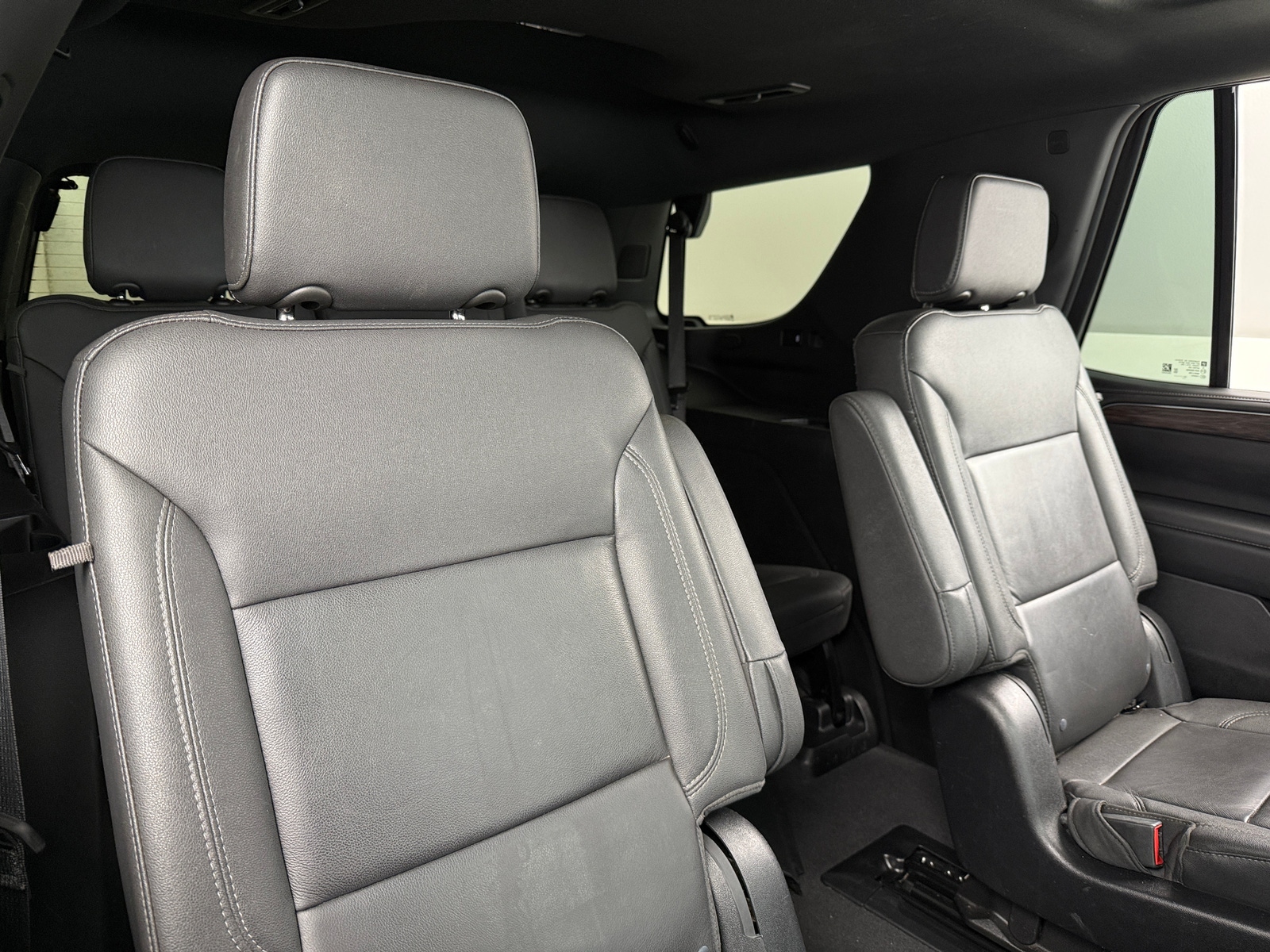 Thumbnail: 2023 Chevrolet Tahoe - 5