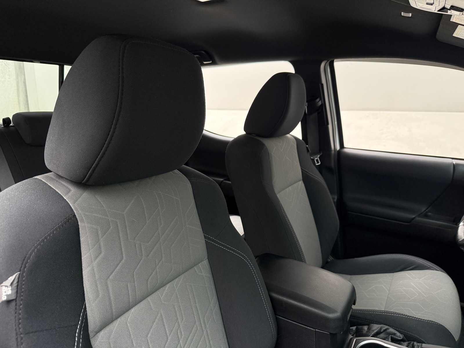 Thumbnail: 2020 Toyota Tacoma - 2