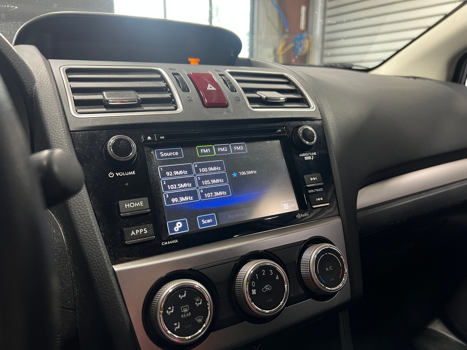 Thumbnail: 2015 Subaru XV Crosstrek - 4