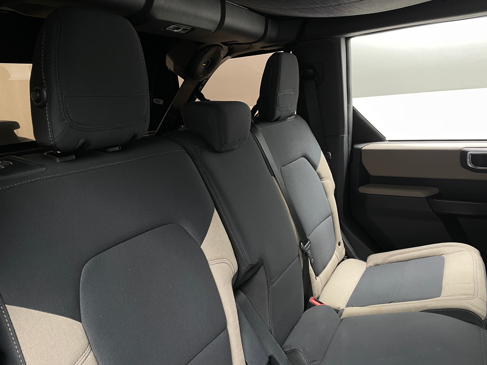 Thumbnail: 2021 Ford Bronco - 6