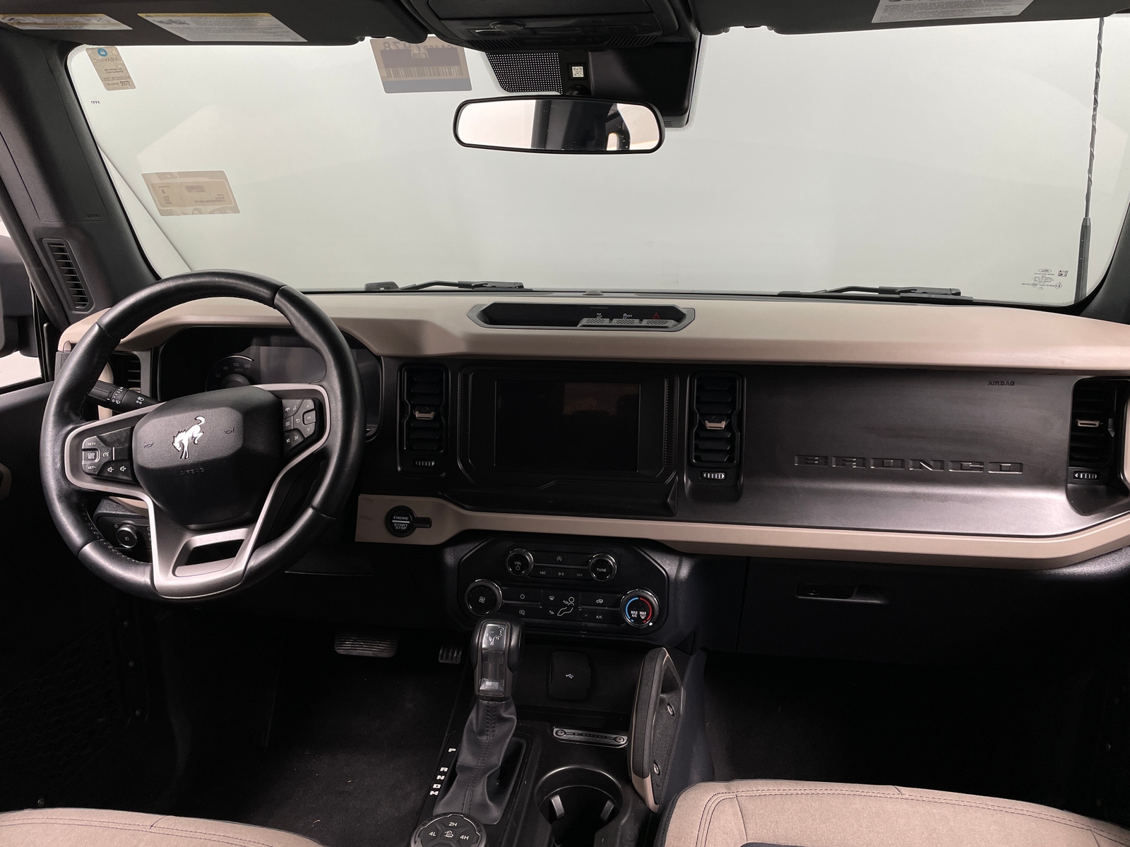 Thumbnail: 2021 Ford Bronco - 3