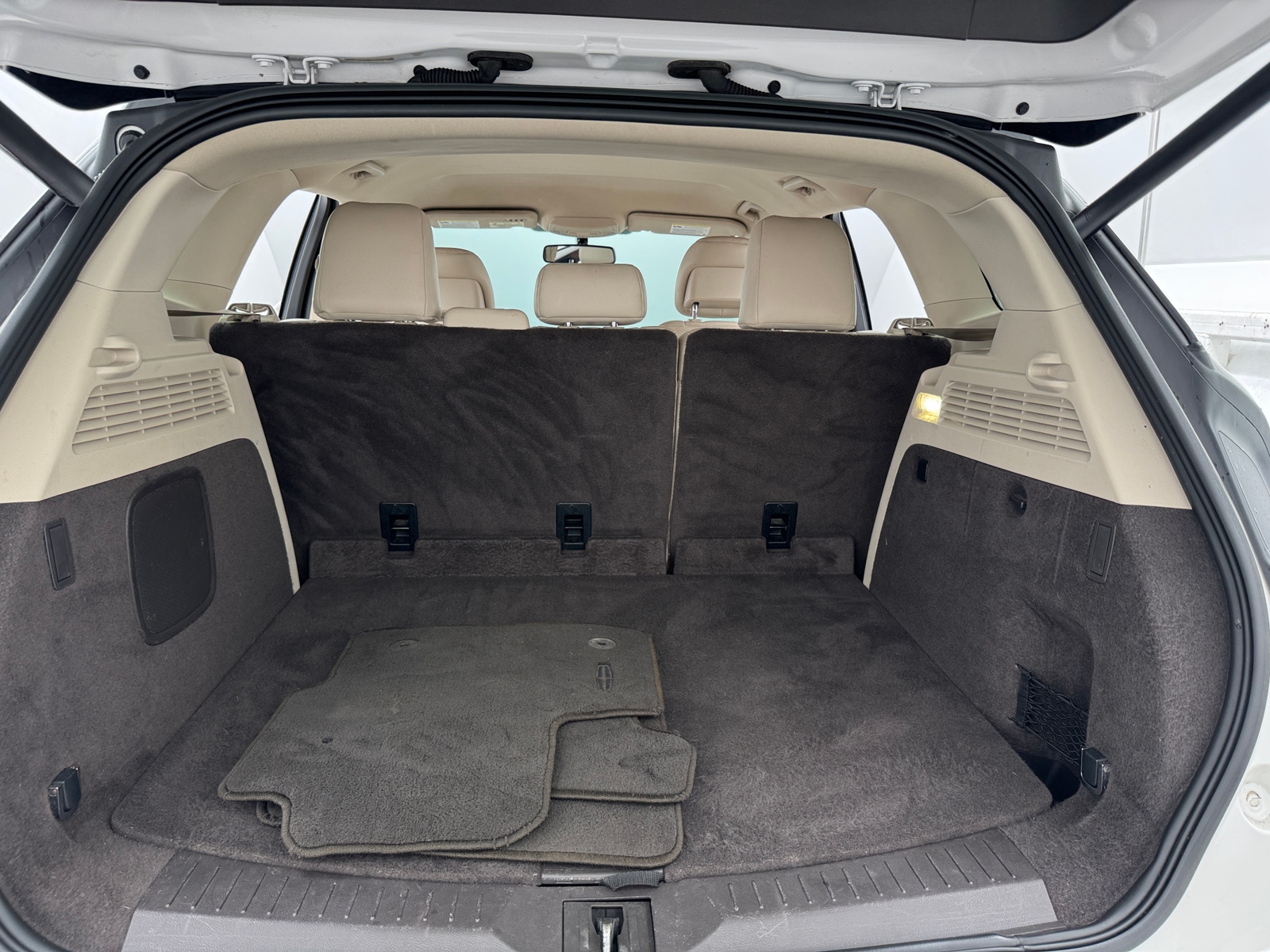 Thumbnail: 2017 Lincoln MKC - 6