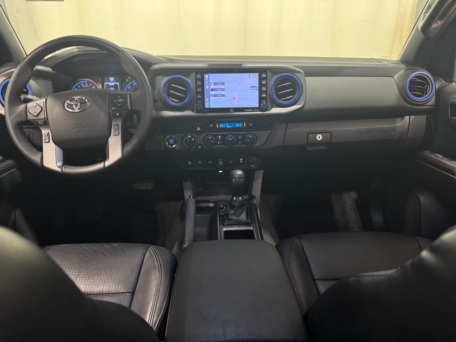 Thumbnail: 2023 Toyota Tacoma - 3