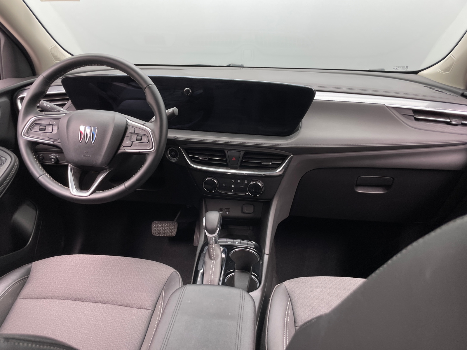 Thumbnail: 2025 Buick Encore GX - 2