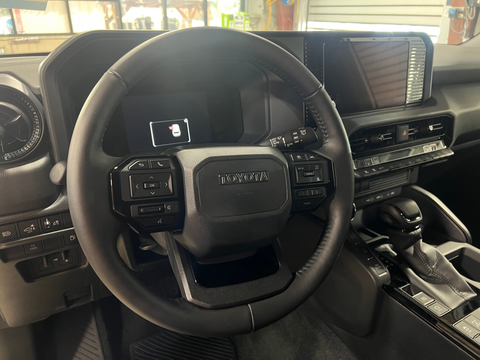 Thumbnail: 2025 Toyota Land Cruiser - 5