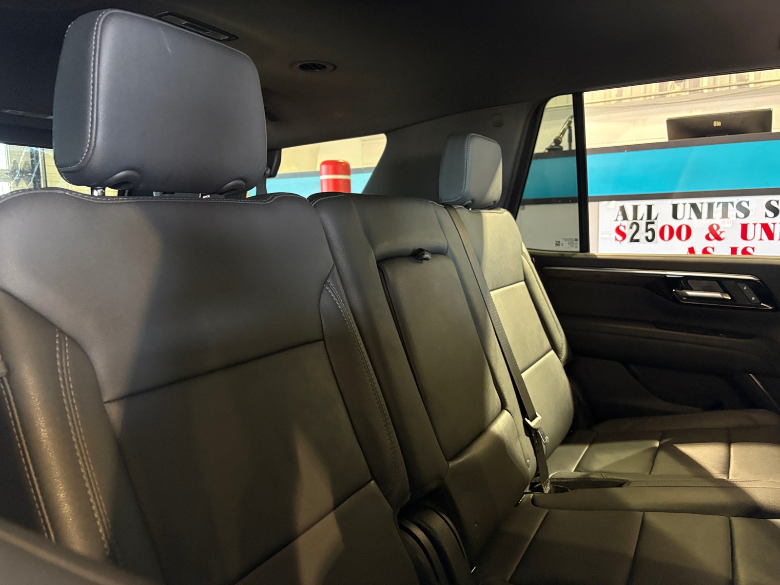 Thumbnail: 2025 Chevrolet Tahoe - 5