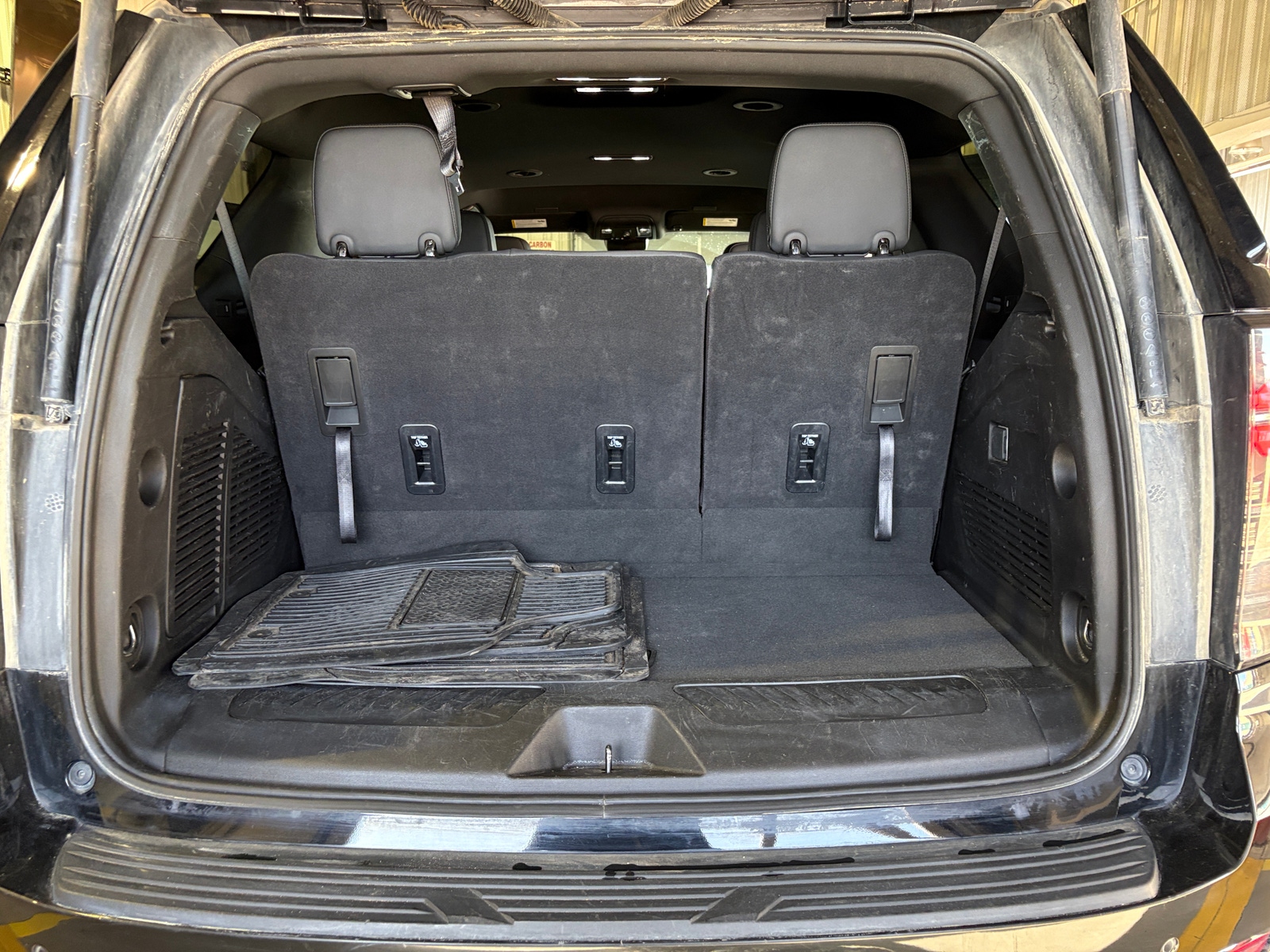 Thumbnail: 2025 Chevrolet Tahoe - 6