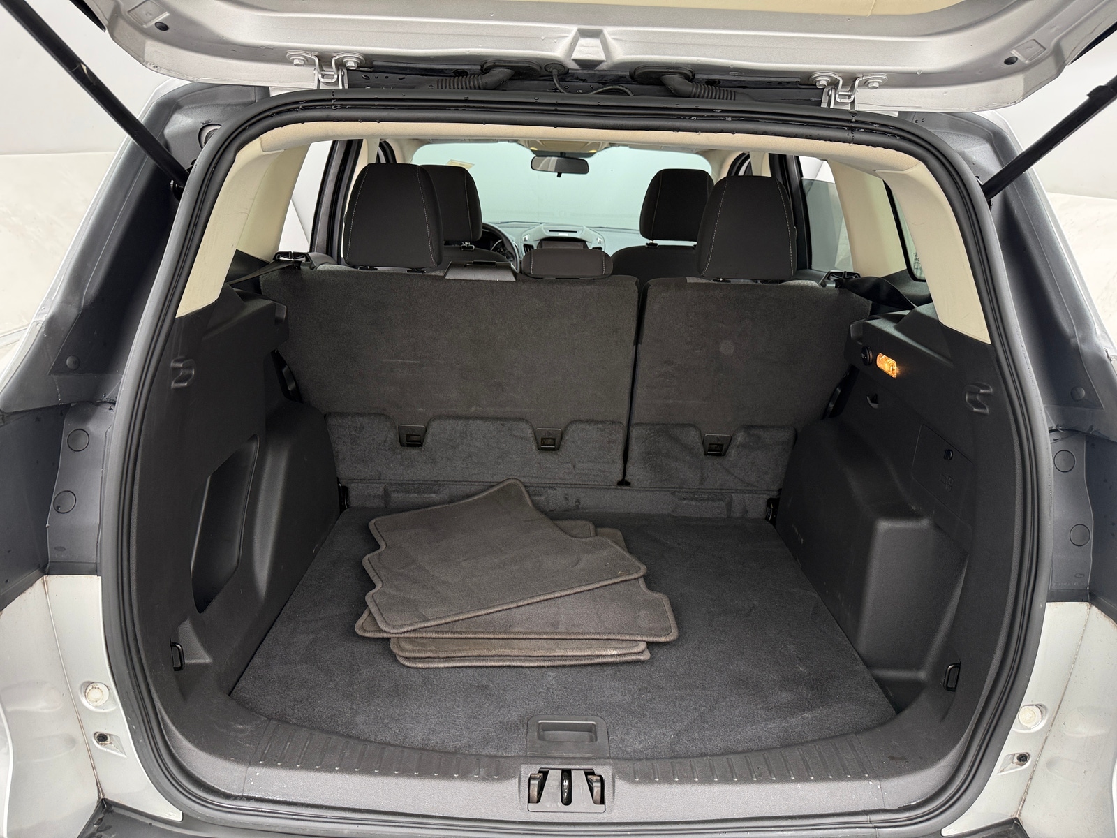 Thumbnail: 2017 Ford Escape - 7