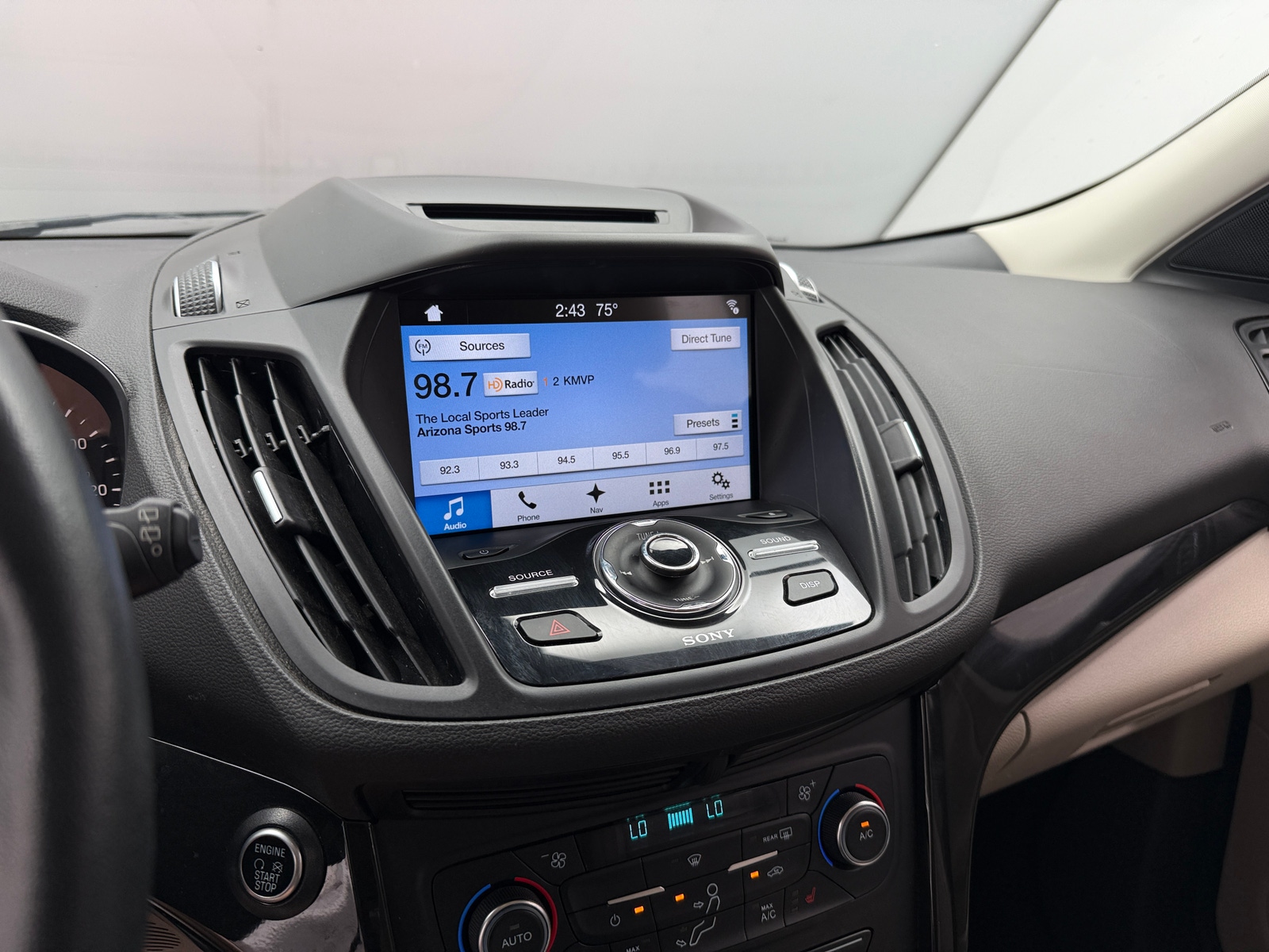 Thumbnail: 2017 Ford Escape - 3