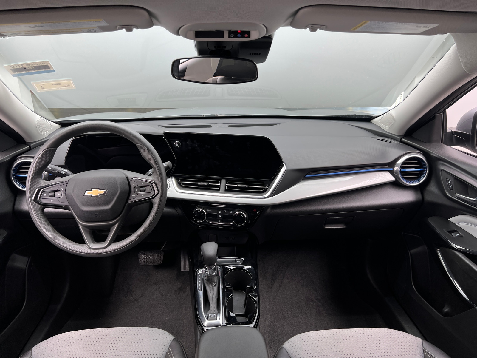 Thumbnail: 2025 Chevrolet Trax - 3