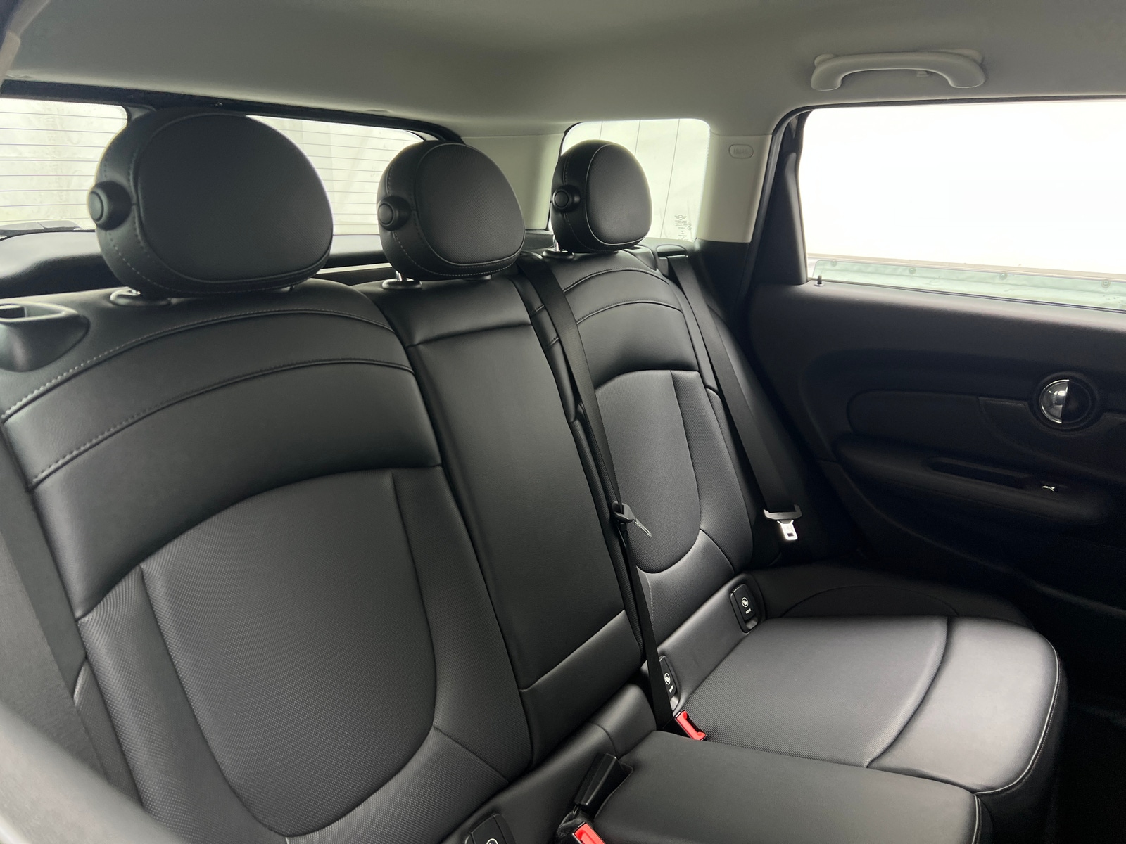 Thumbnail: 2019 MINI Cooper Clubman - 5