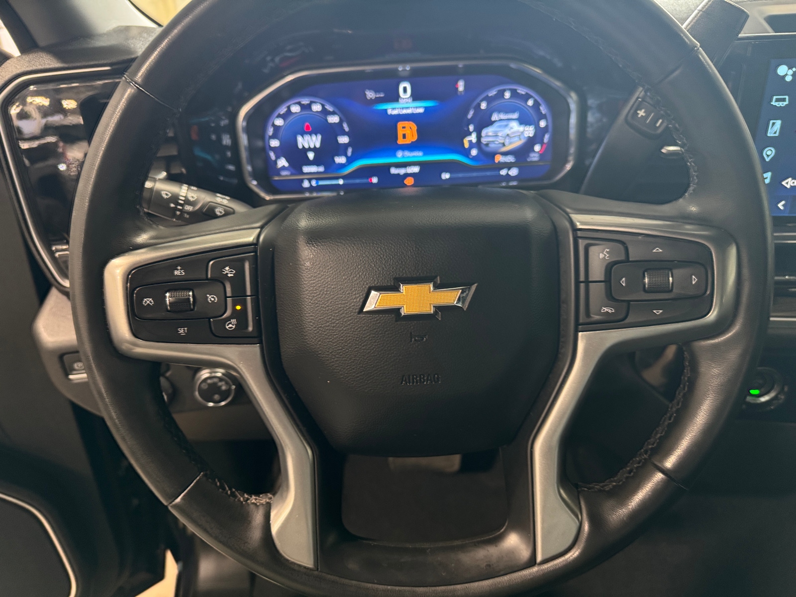 Thumbnail: 2023 Chevrolet Silverado 1500 - 5