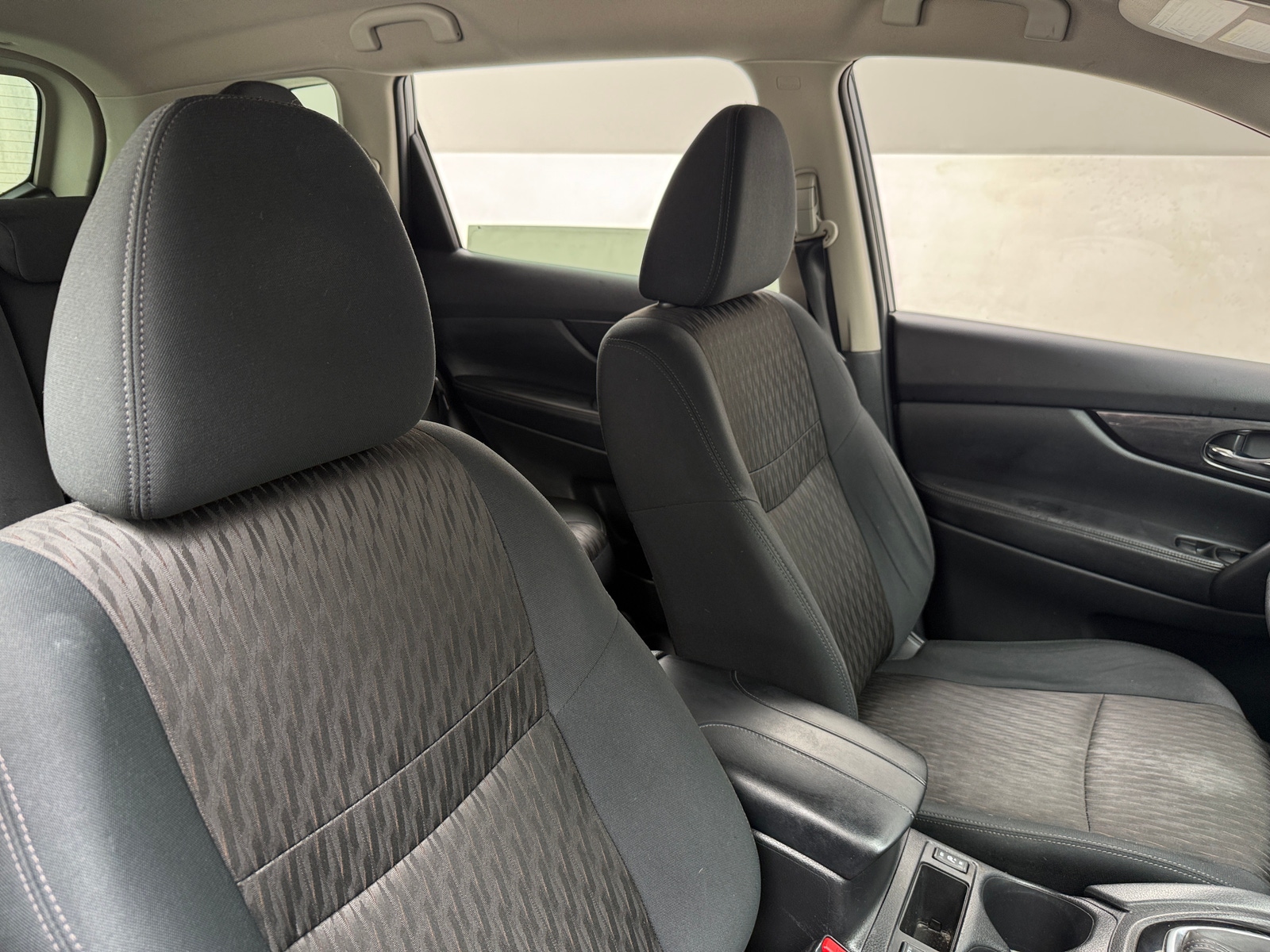 Thumbnail: 2018 Nissan Rogue - 2