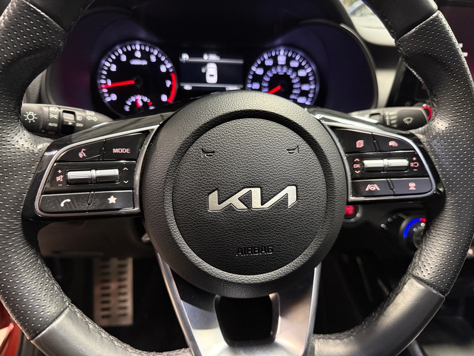 Thumbnail: 2024 Kia Forte - 5