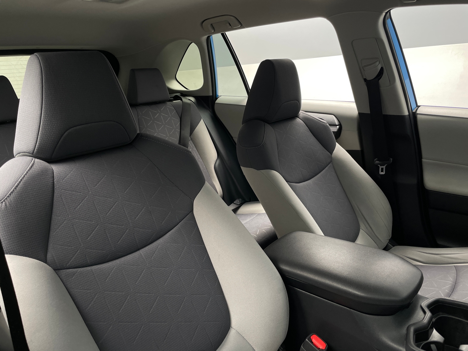 Thumbnail: 2021 Toyota RAV4 - 2