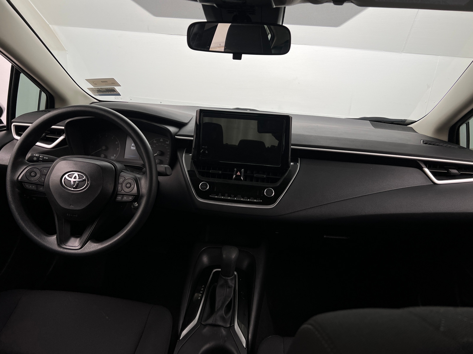 Thumbnail: 2025 Toyota Corolla - 3