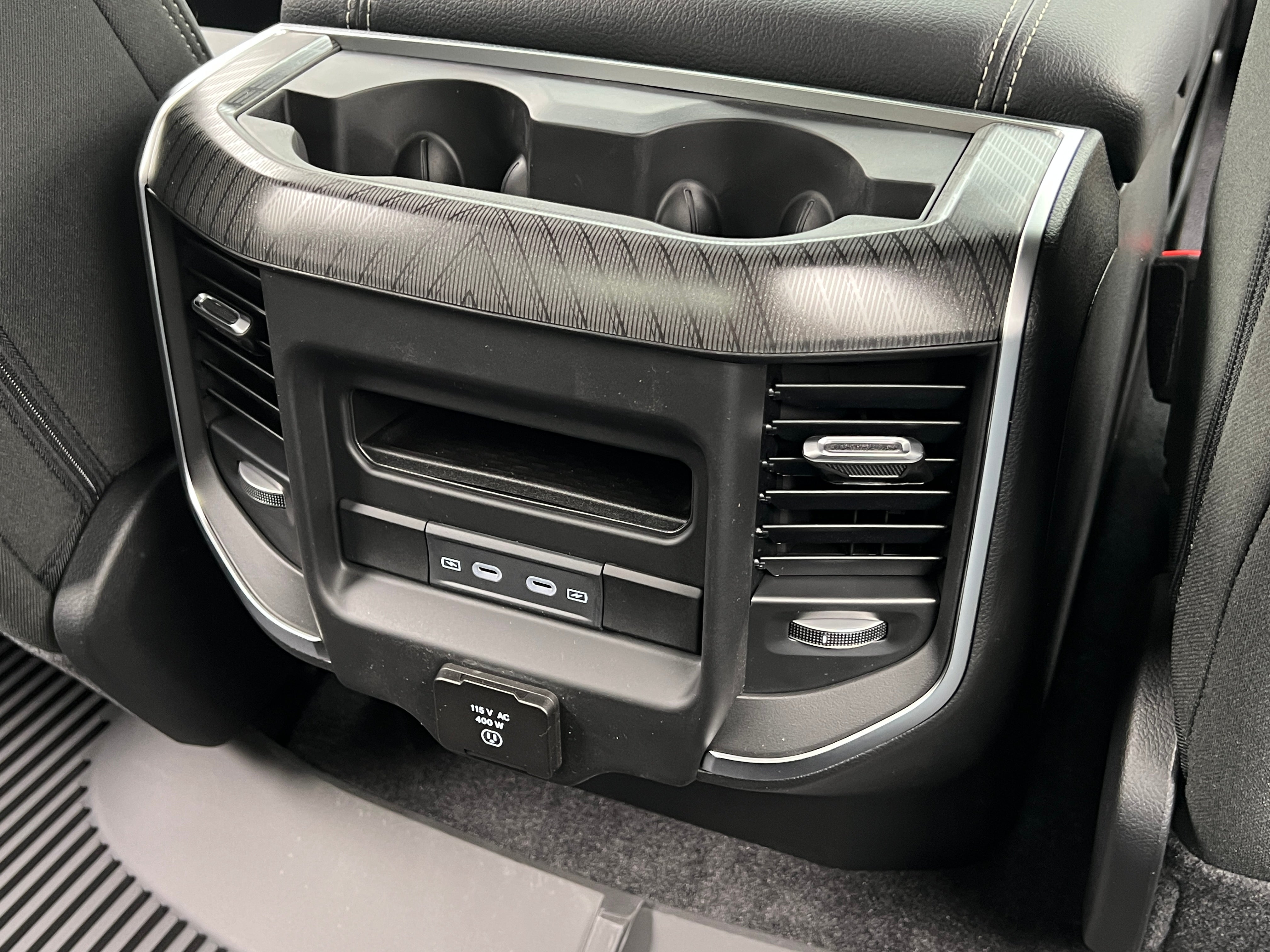 2026 RAM 1500 Big Horn/Lone Star 4x4 Crew Cab 5'7's photo