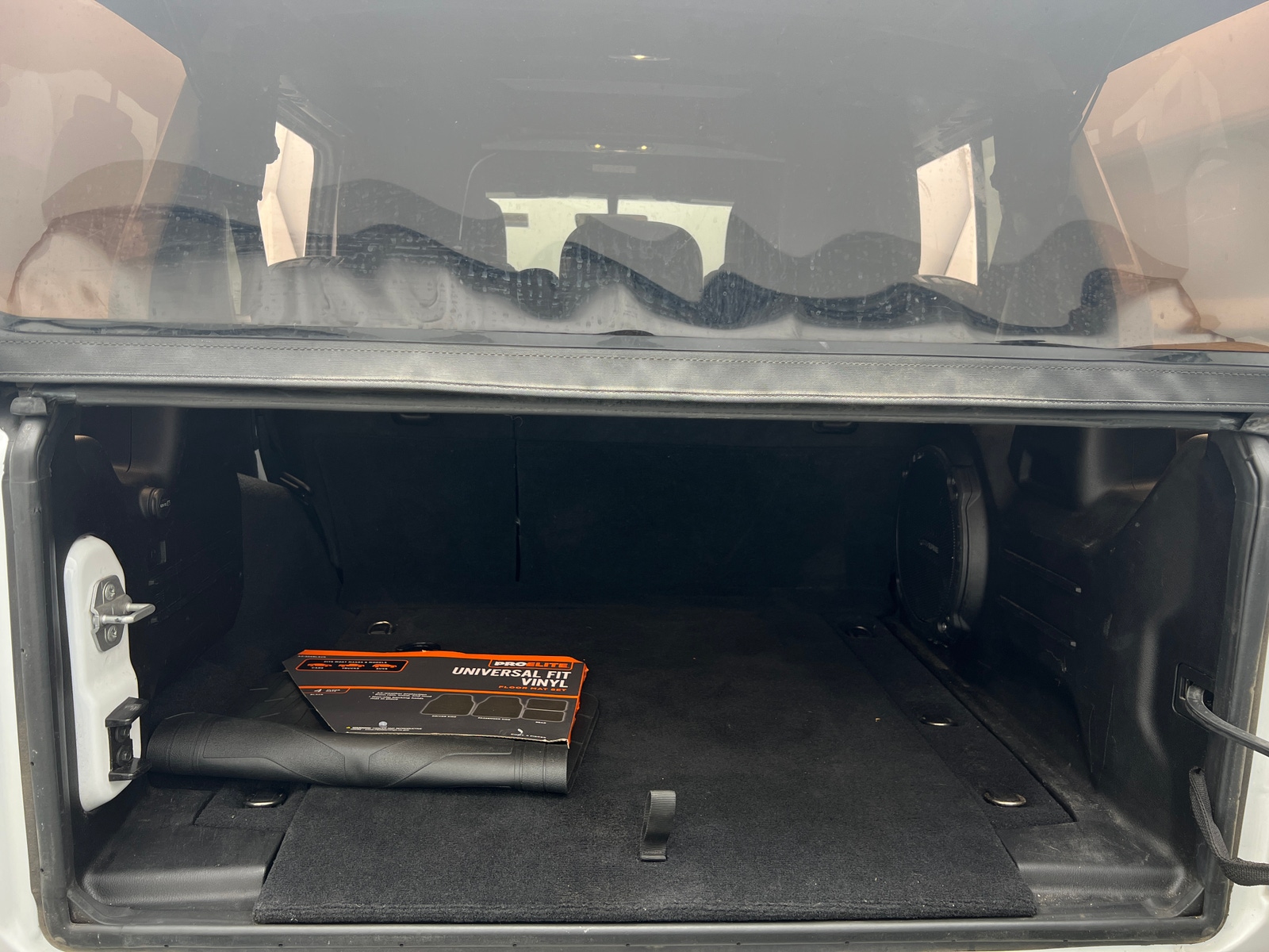 Thumbnail: 2019 Jeep Wrangler - 6