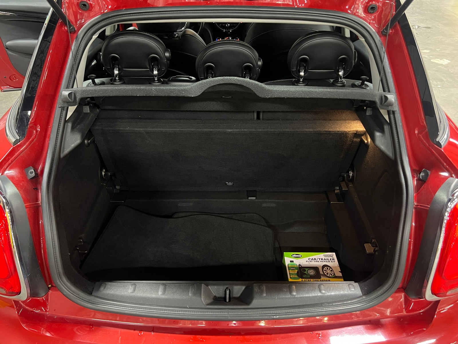 Thumbnail: 2016 MINI Cooper Hardtop - 6