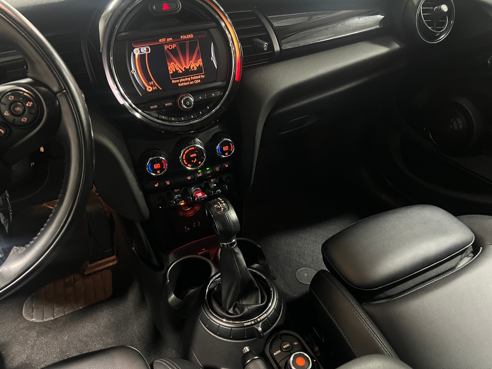 Thumbnail: 2016 MINI Cooper Hardtop - 3