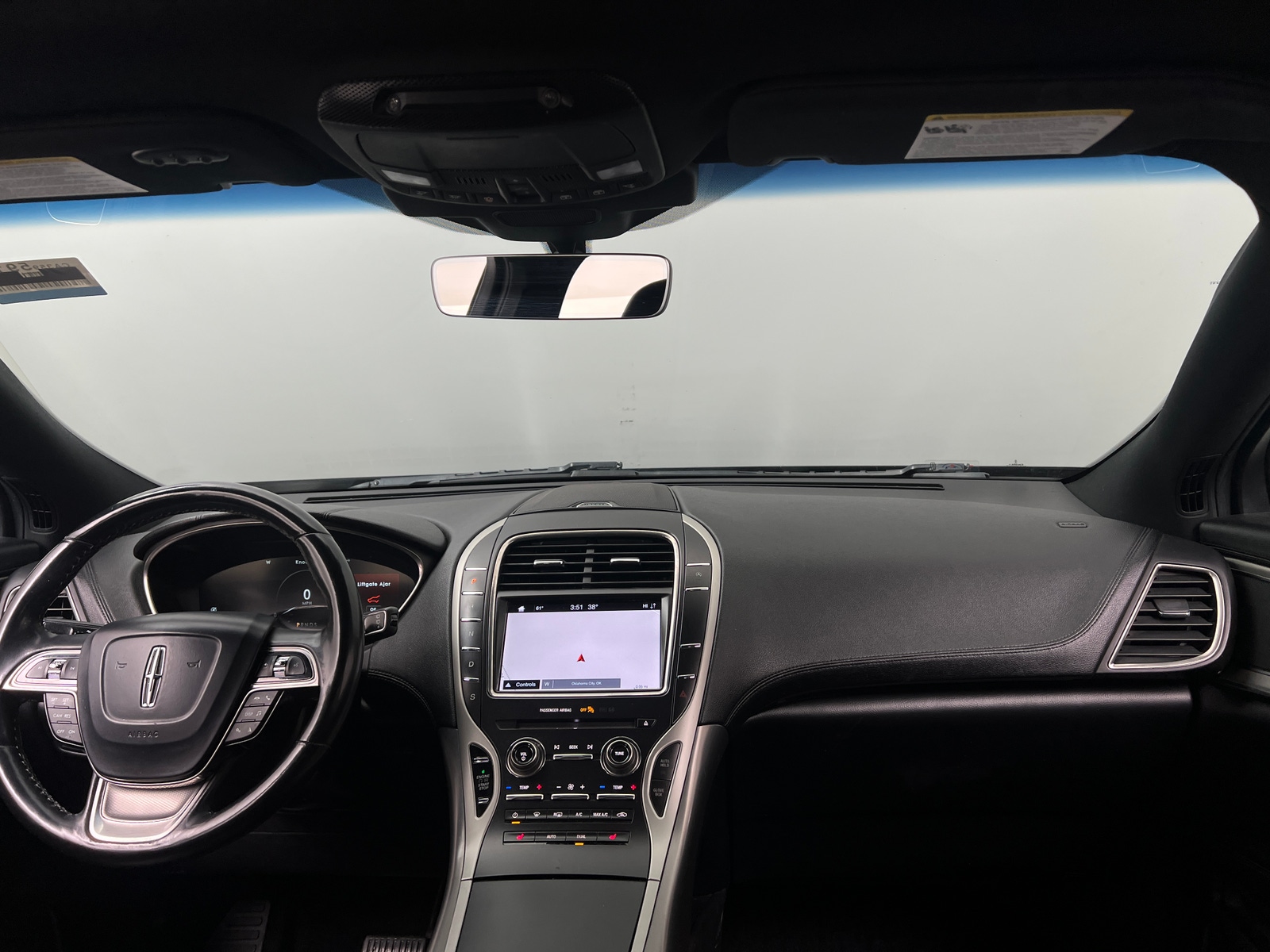 Thumbnail: 2019 Lincoln Nautilus - 2