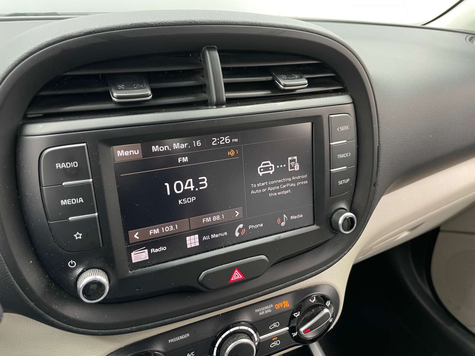 Thumbnail: 2023 Kia Soul - 4