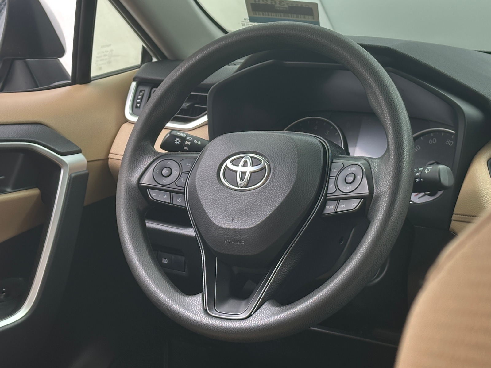 Thumbnail: 2019 Toyota RAV4 - 5